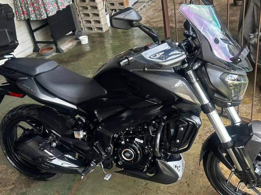 Bajaj, Dominar 400, 2025