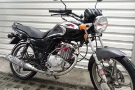 Suzuki, EN 2004, 2004