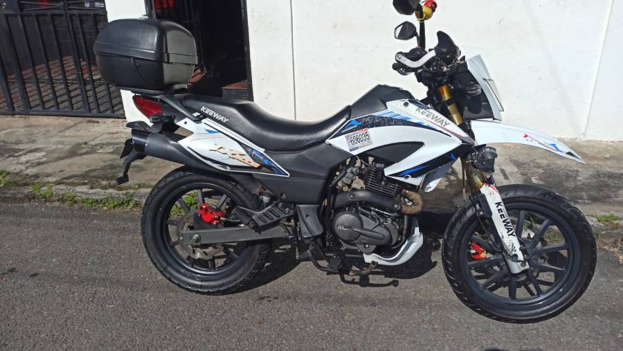 Keeway, TX 200 Supermoto, 2017