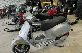 Vespa, Vespa GTS Super 300 Tech, 2024