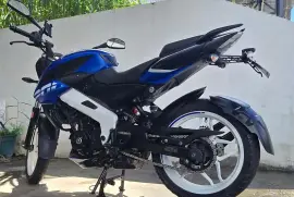 Bajaj, Pulsar ns200, 2021