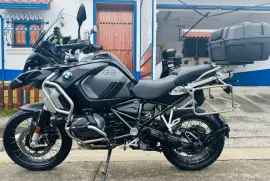 BMW, R1250GS ADVENTURE (Triple Black), 2021