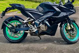 Bajaj, Pulsar RS200, 2017