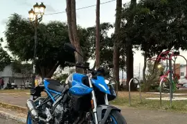 Suzuki, GSX-8S, 2023