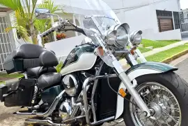 Kawasaki,  Vulcan VN 1500 Classic, 2004