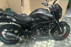 Bajaj, Dominar, 2021