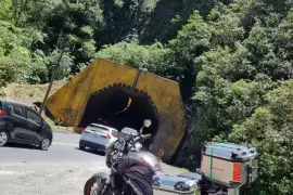 Bajaj, Dominar, 2021