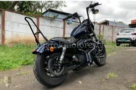 Harley-Davidson,  Iron 883 , 2013