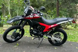 AKT, 250 tt , 2022 AKT, 250 tt , 2022