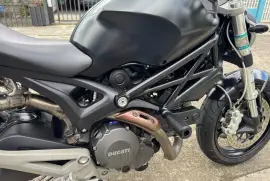 Ducati, DUCATI MONSTER 696 (20mil km), 2012 Ducati, DUCATI MONSTER 696 (20mil km), 2012