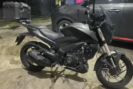 Bajaj, Dominar 400, 2024