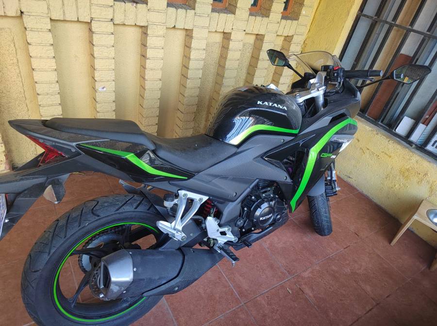 Katana, GP250, 2017