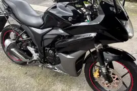 Suzuki, Gixxer SF, 2017