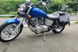 Honda, SHADOW , 2001