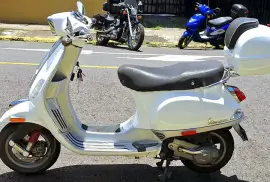 Vespa, S 50 Italiano, 2009