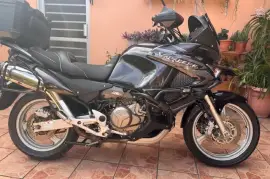 Honda, Varadero XL1000, 2011