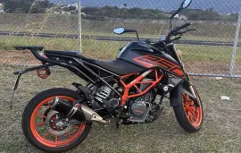 KTM, Duke, 2023