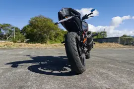 KTM, Duke390, 2023